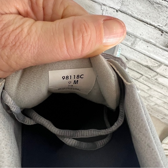 FootJoy Pro SL Spikeless Golf Shoes Size 9 - Picture 8 of 10